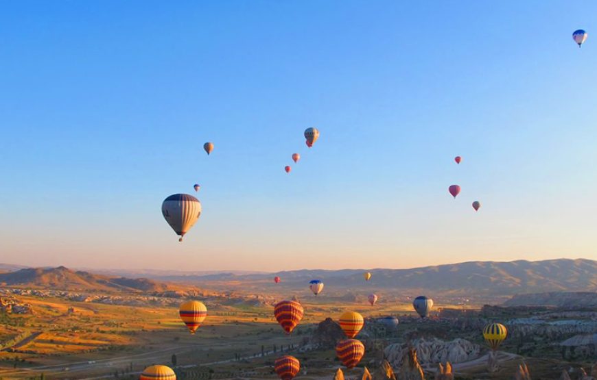 Hot Air Balloon Ride in Luxor, Egypt